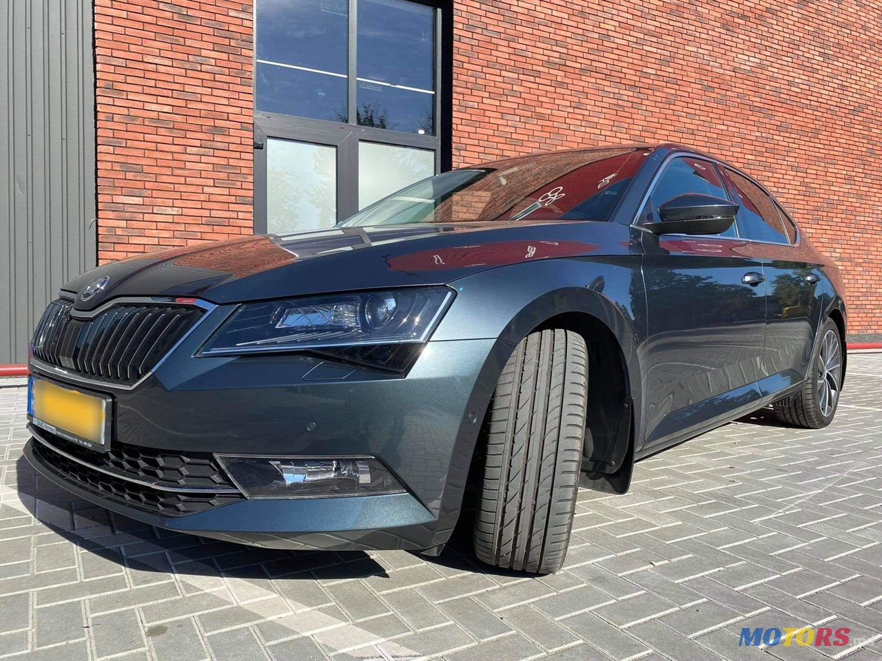 2017' Skoda Superb photo #3
