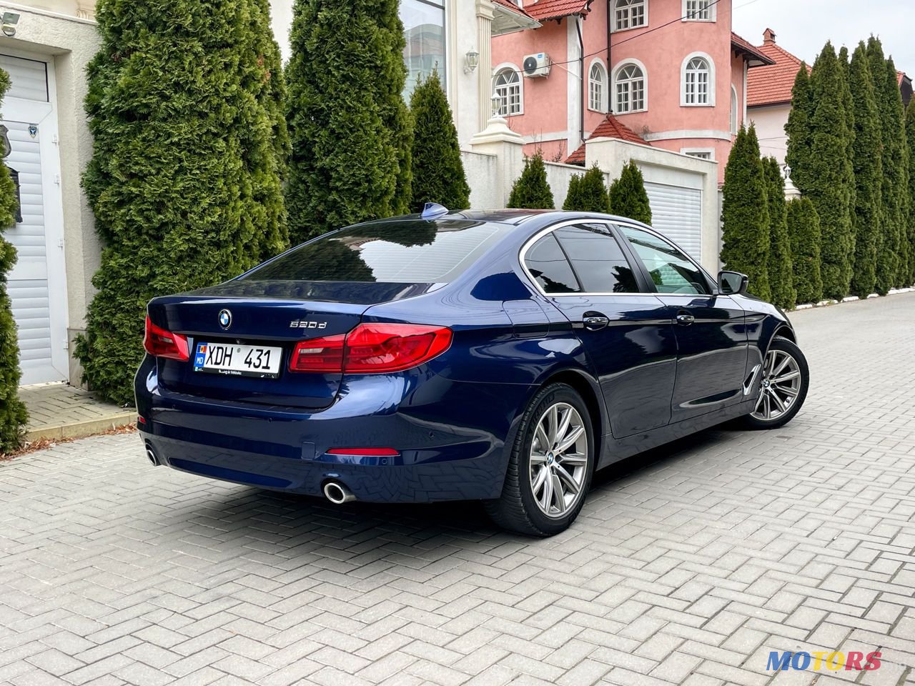 2018' BMW 5 Series photo #6