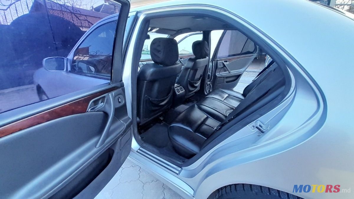 2000' Mercedes-Benz E-Class photo #6