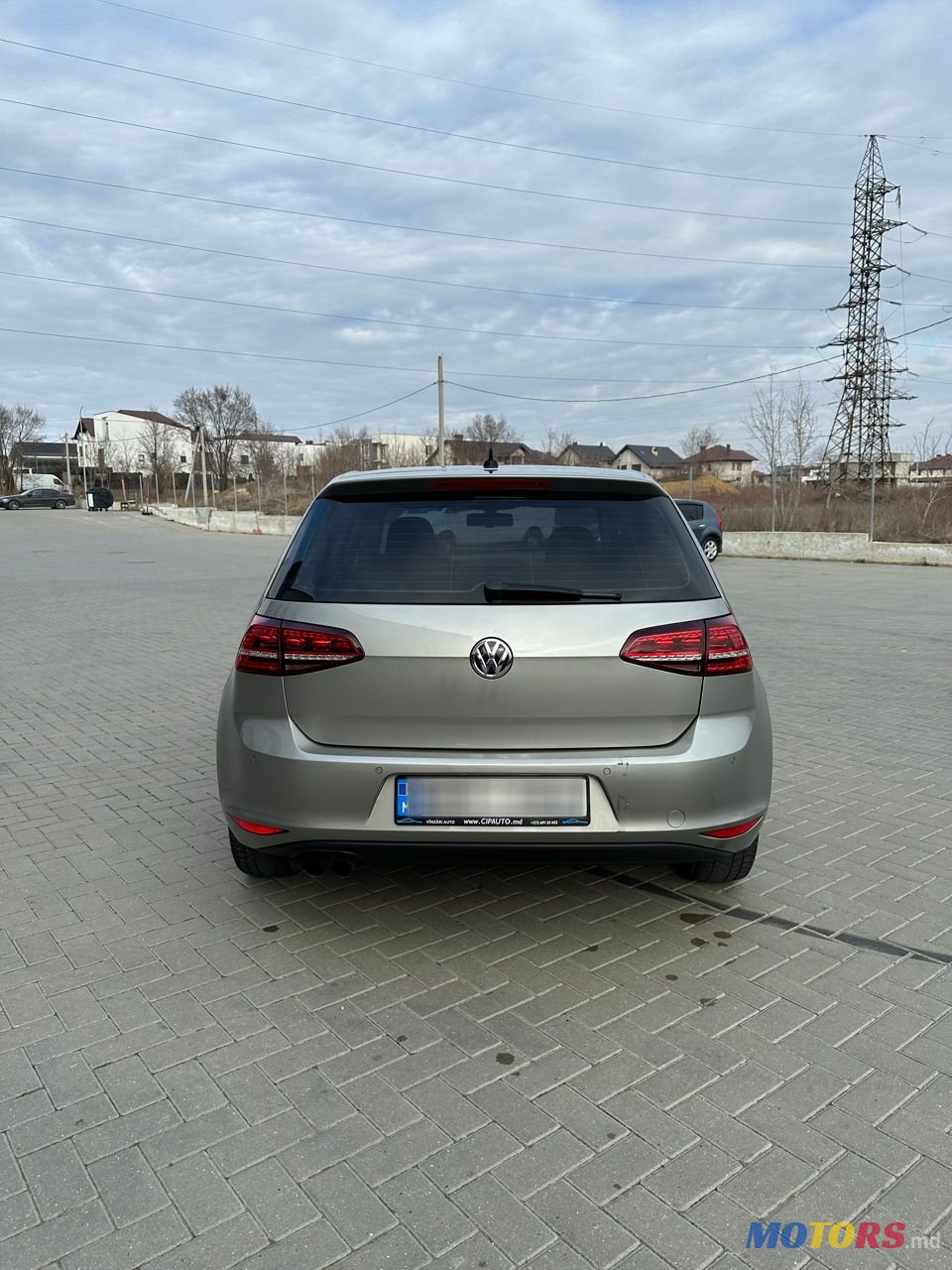 2016' Volkswagen Golf photo #6