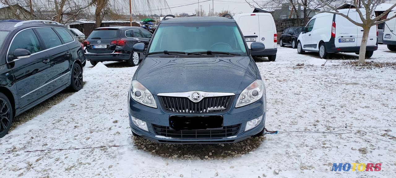 2014' Skoda Fabia photo #3