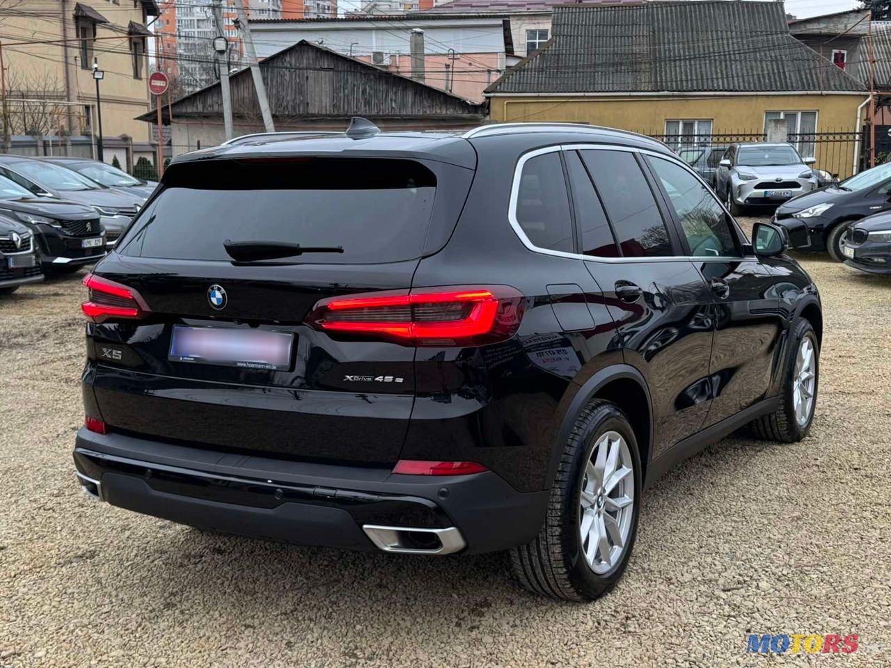 2021' BMW X5 photo #4