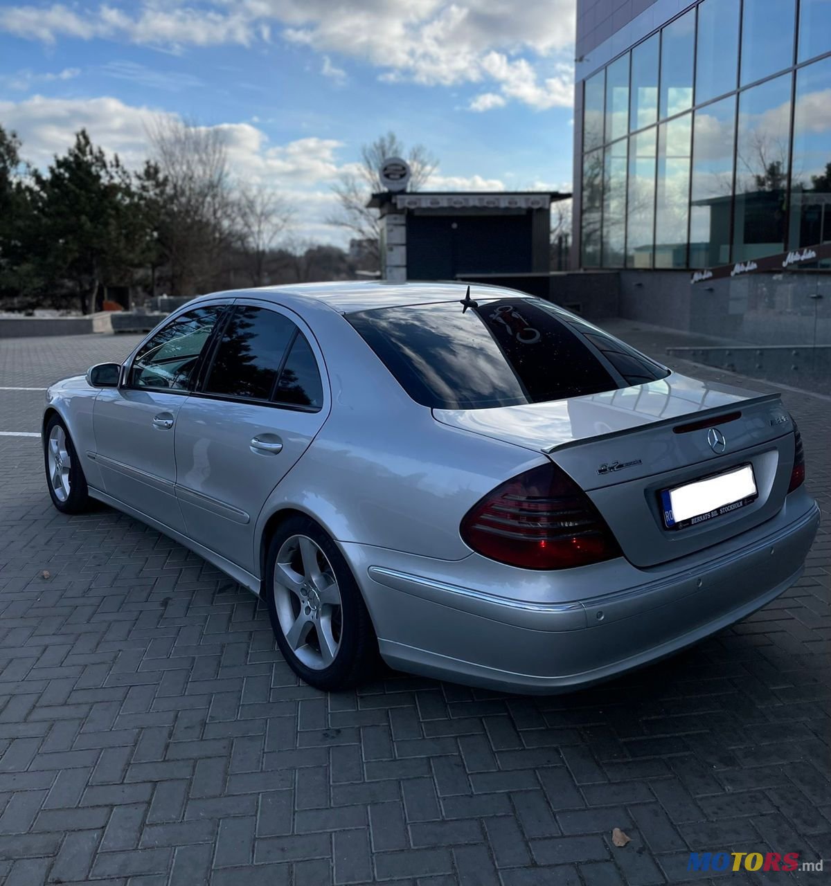 2004' Mercedes-Benz E Класс photo #4