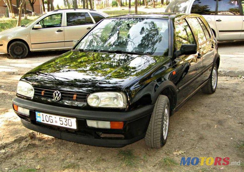 1994' Volkswagen Golf photo #1