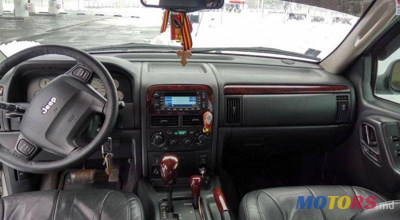 2000' Jeep Grand Cherokee photo #2