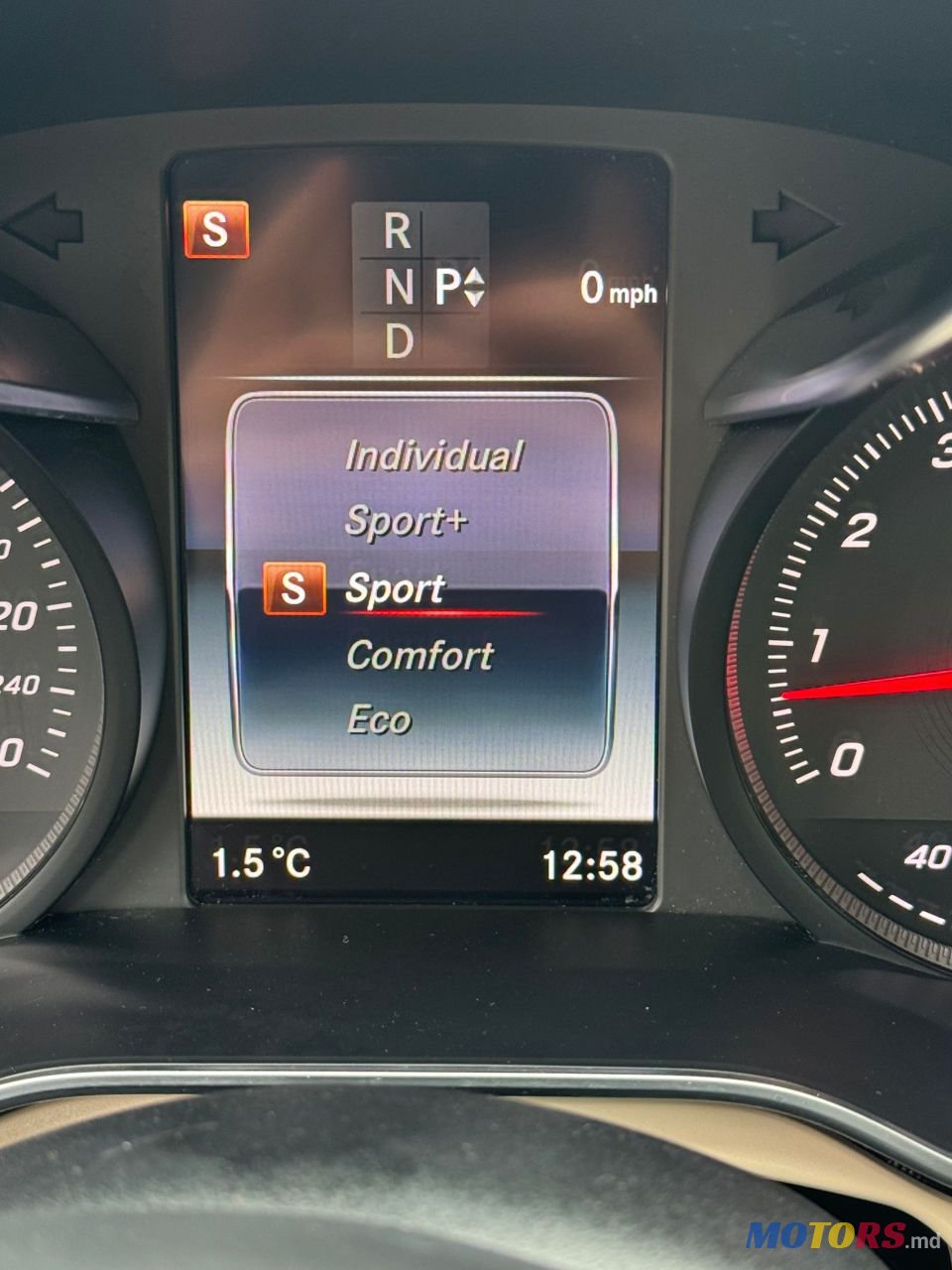 2017' Mercedes-Benz C-Class photo #5