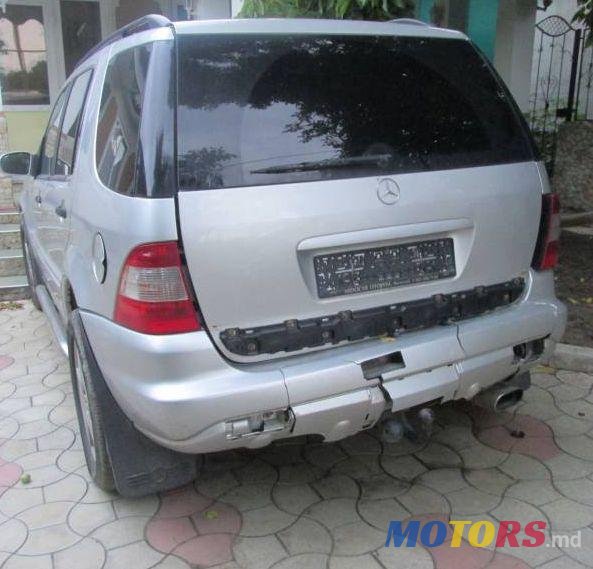 2003' Mercedes-Benz Ml photo #2