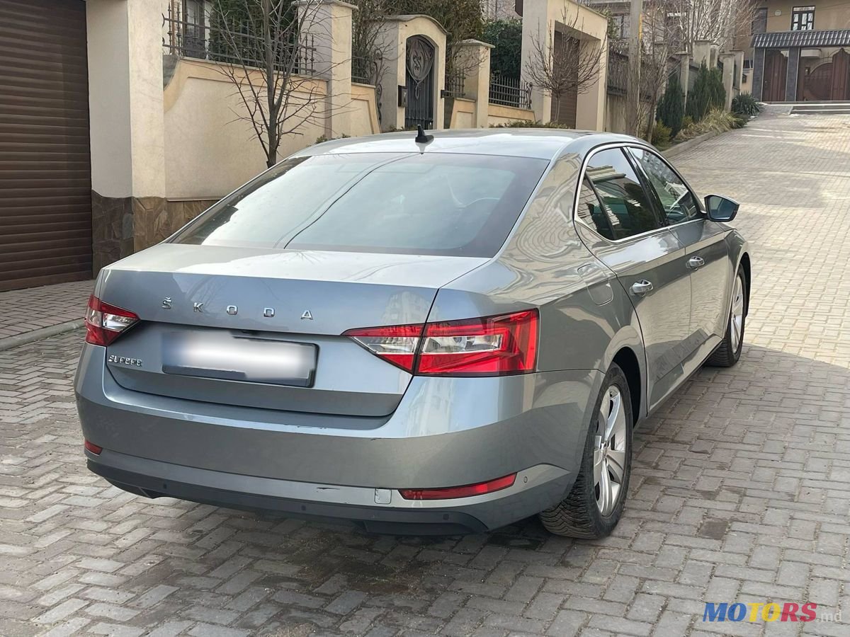 2020' Skoda Superb photo #4