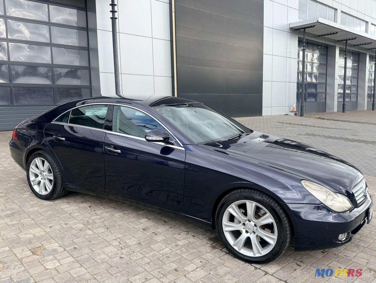 2005' Mercedes-Benz CLS-Class photo #4