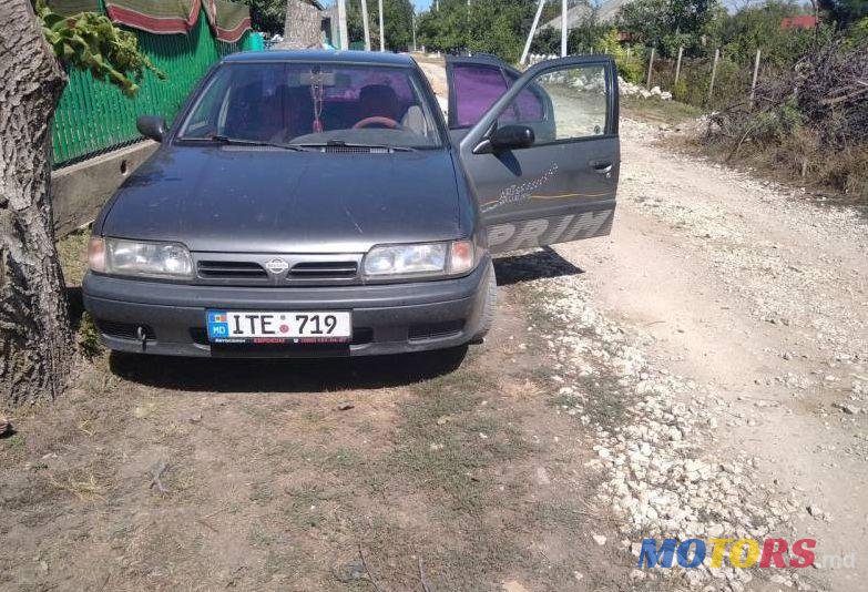 1994' Nissan Primera photo #1