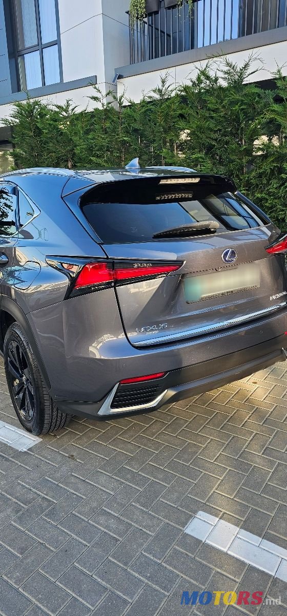 2022' Lexus Nx Series photo #5