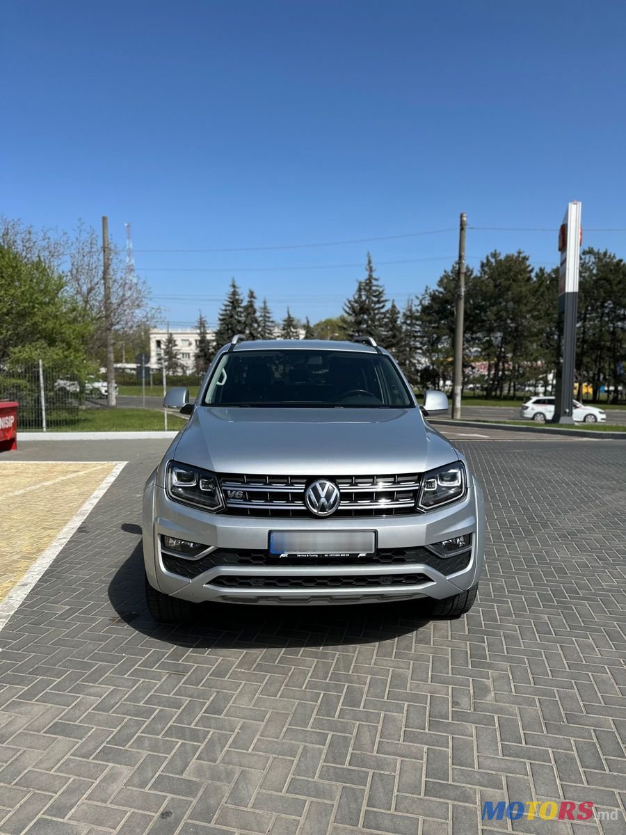 2016' Volkswagen Amarok photo #3