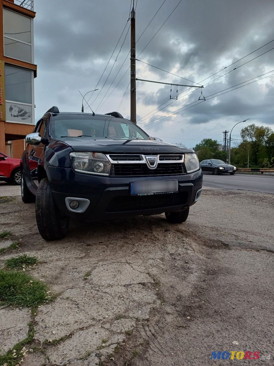 2013' Dacia Duster photo #2