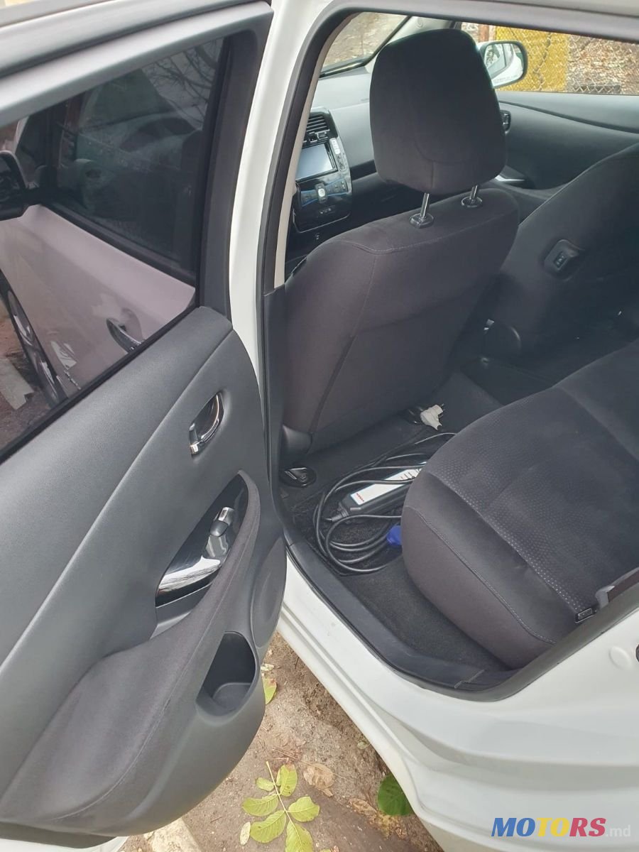 2015' Nissan Leaf photo #5