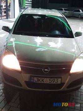 2006' Opel Astra photo #2