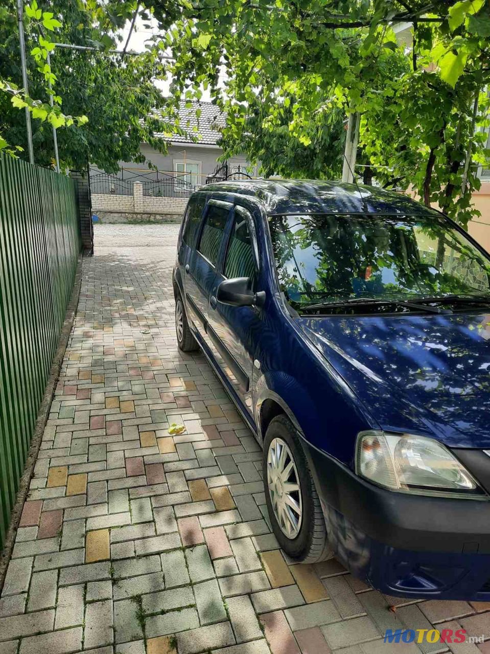 2008' Dacia Logan Mcv photo #2