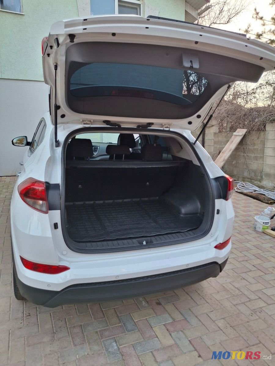 2016' Hyundai Tucson photo #5