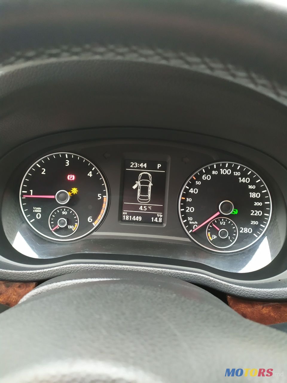 2012' Volkswagen Passat photo #5