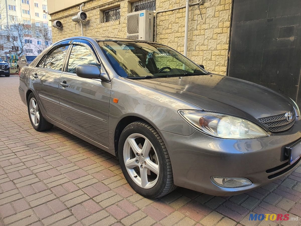 2002' Toyota Camry photo #2