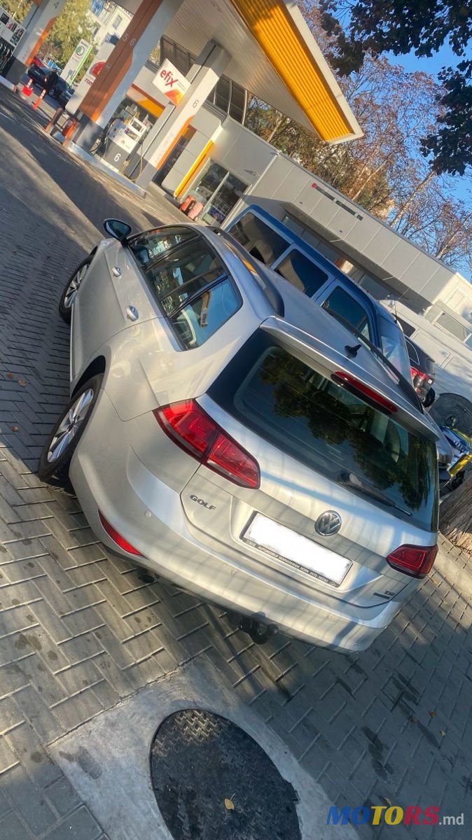 2013' Volkswagen Golf photo #3