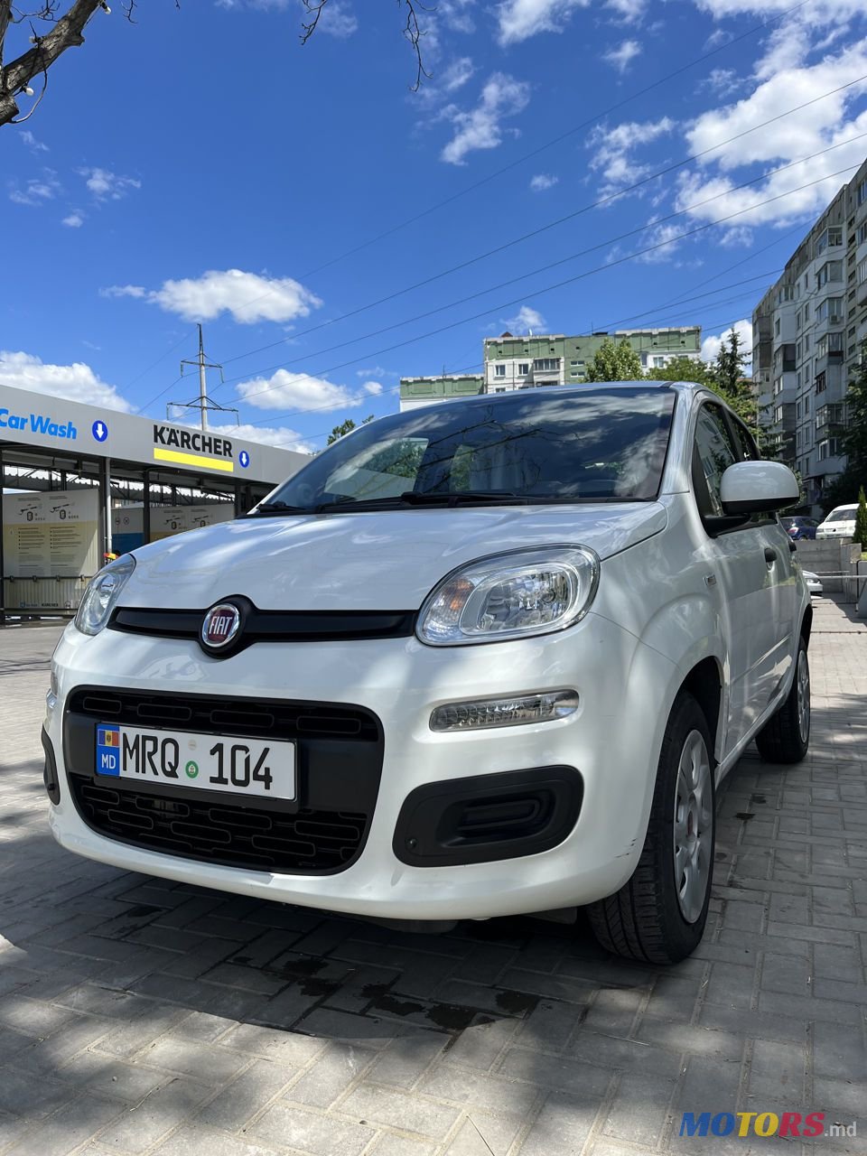 2015' Fiat Panda photo #2