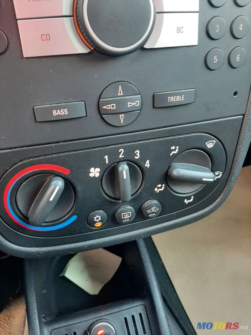 2011' Opel Combo photo #5