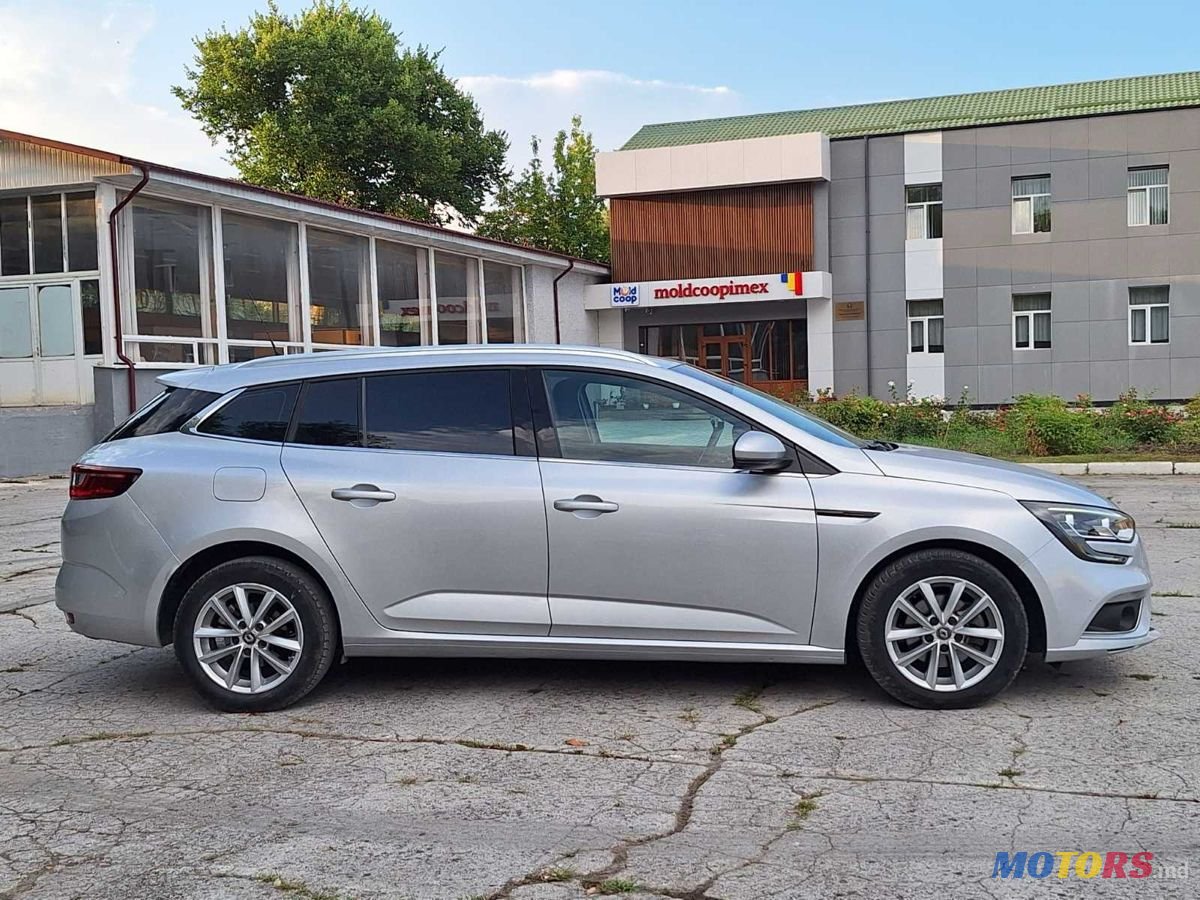 2019' Renault Megane photo #2