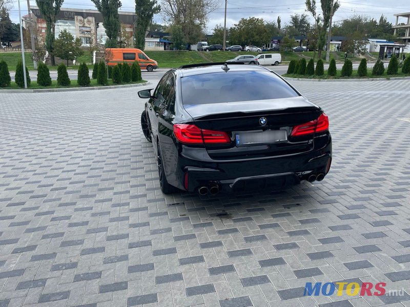 2017' BMW 5 Series photo #4