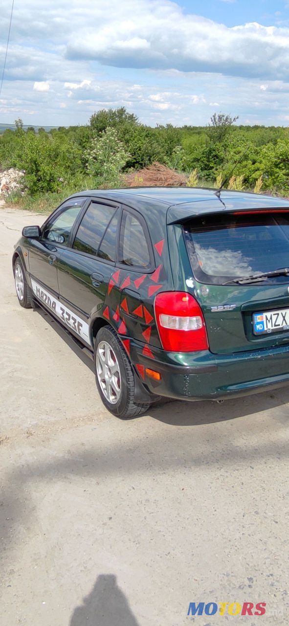 2000' Mazda 323 photo #3