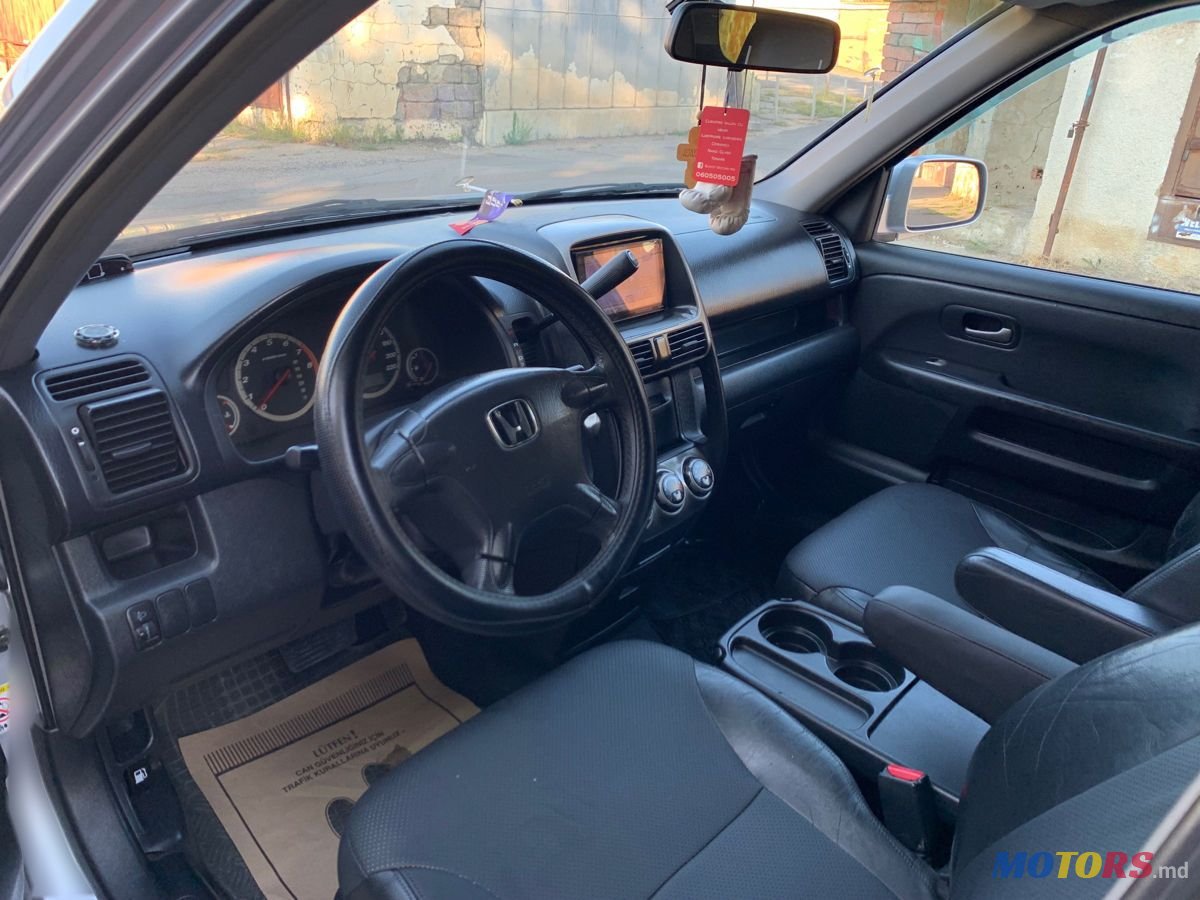 2005' Honda CR-V photo #6