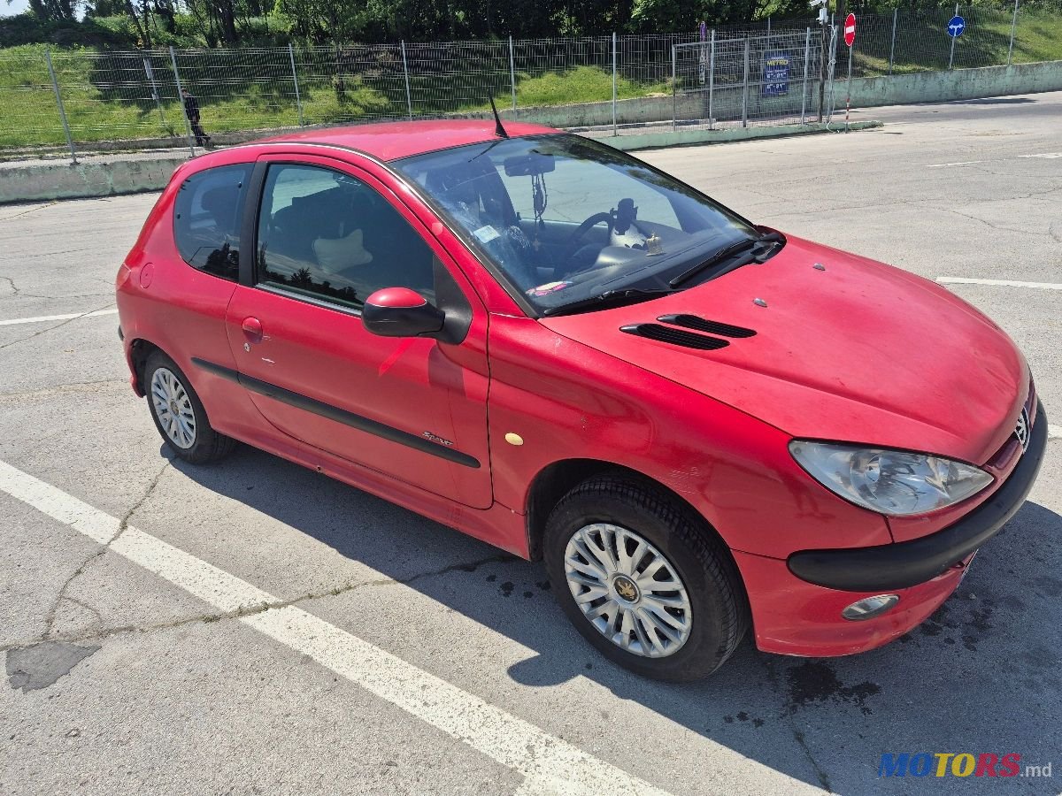 2003' Peugeot 206 photo #1