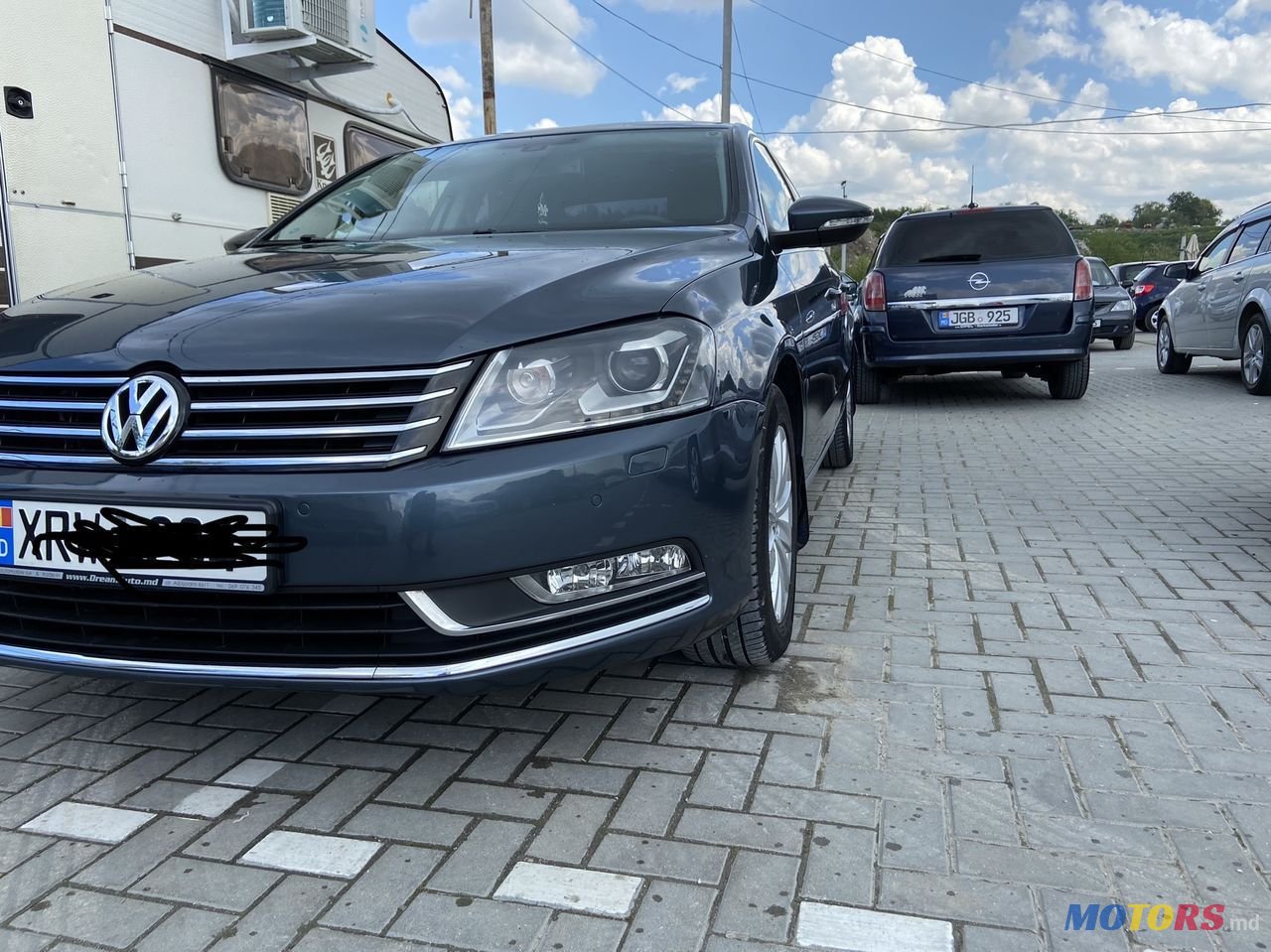 2013' Volkswagen Passat photo #4