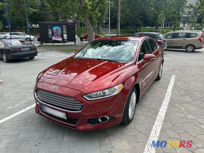 2013' Ford Fusion photo #3