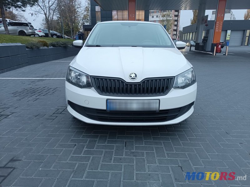 2015' Skoda Fabia photo #2