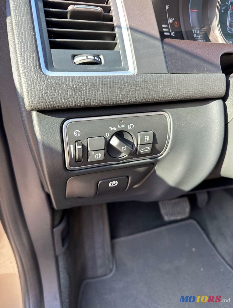 2016' Volvo XC60 photo #6