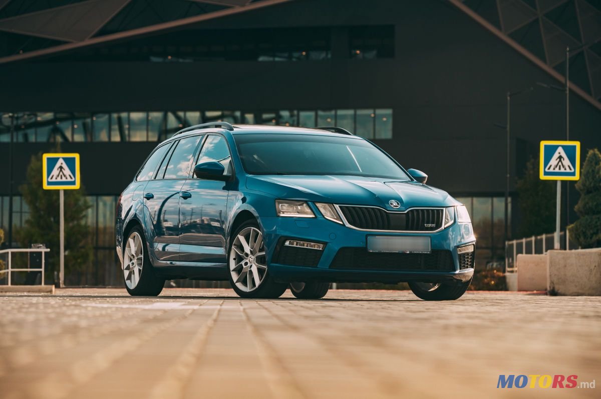 2018' Skoda Octavia Rs photo #2