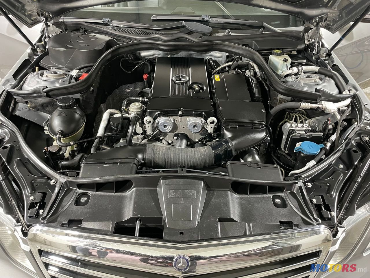 2012' Mercedes-Benz E Класс photo #5