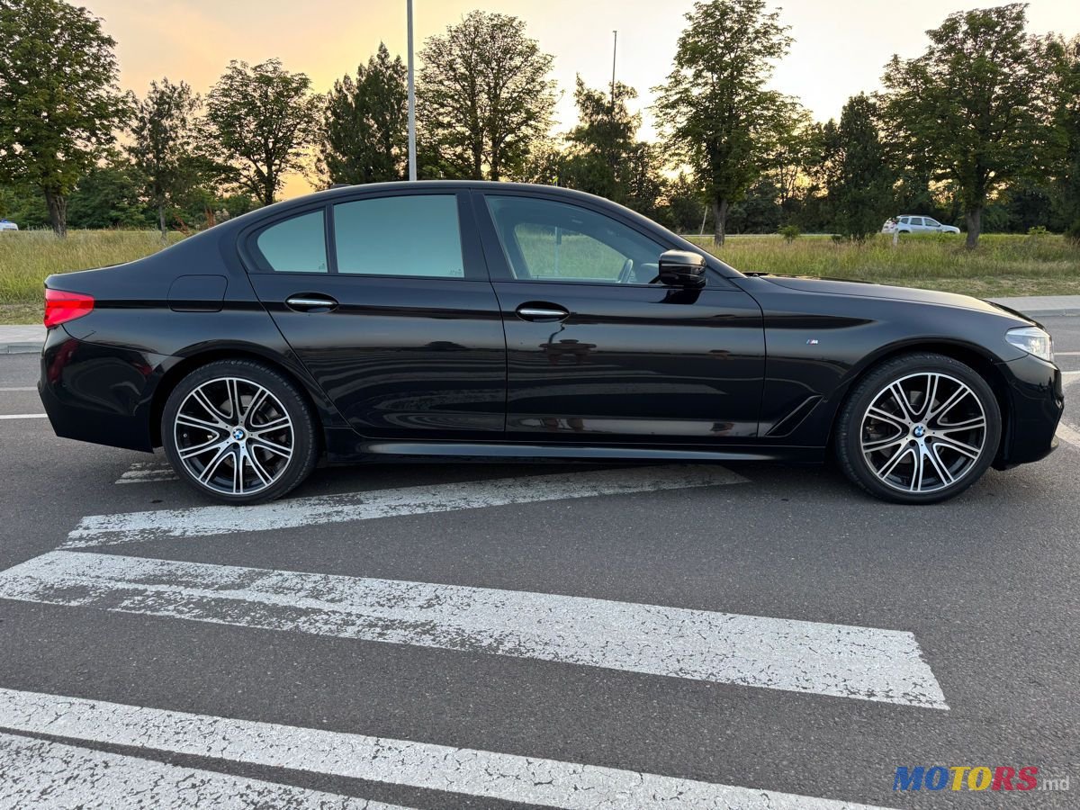 2017' BMW 5 Series photo #6