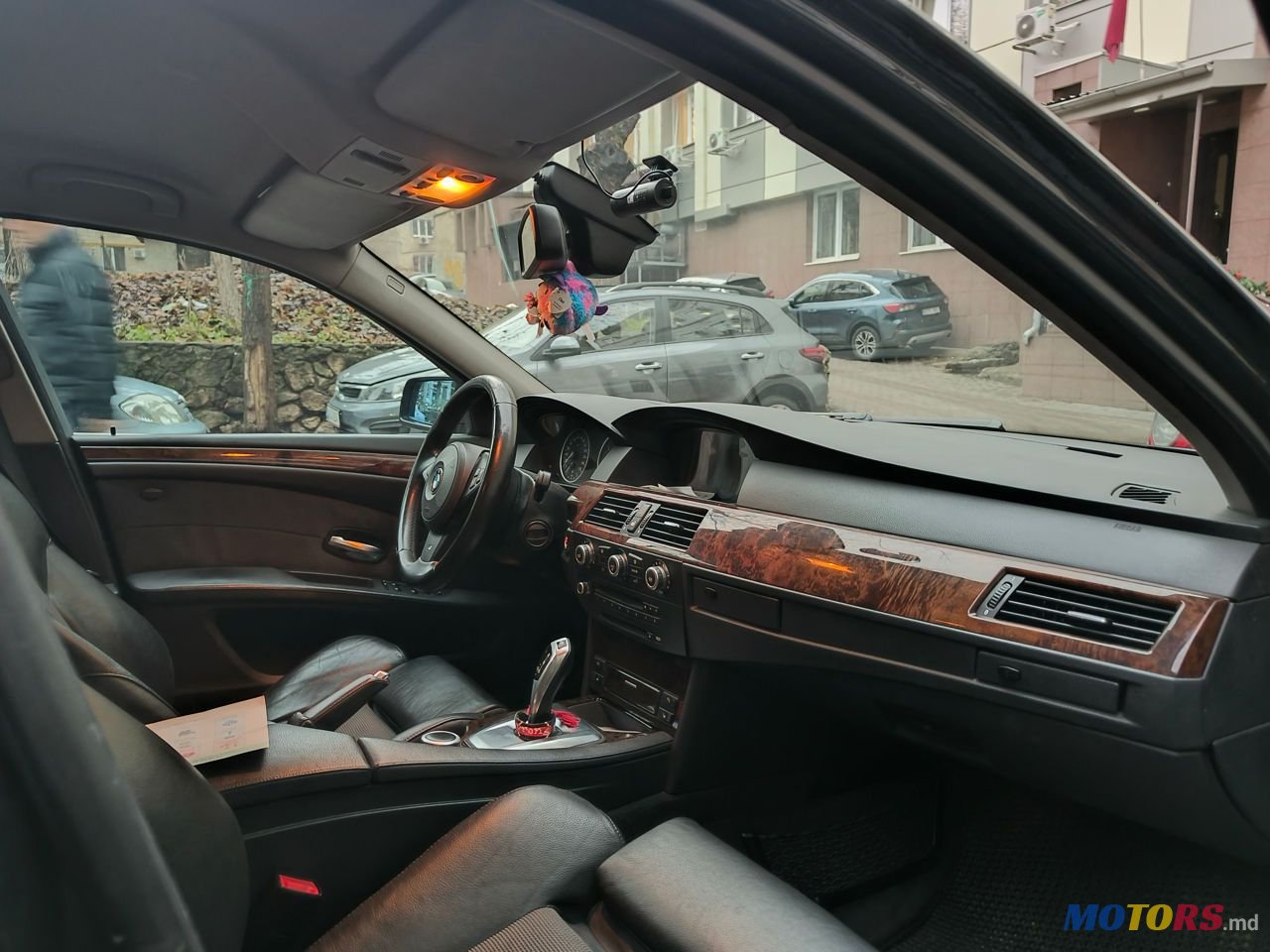 2008' BMW 5 Series photo #2