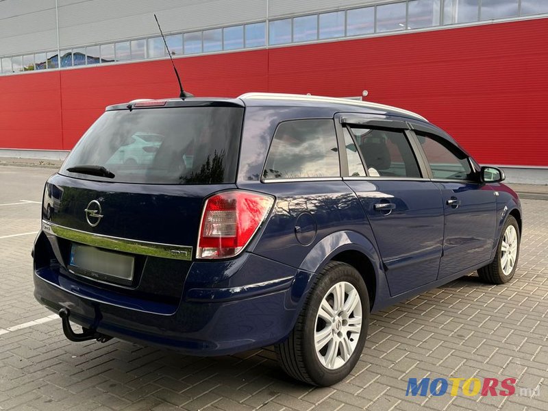 2007' Opel Astra photo #3