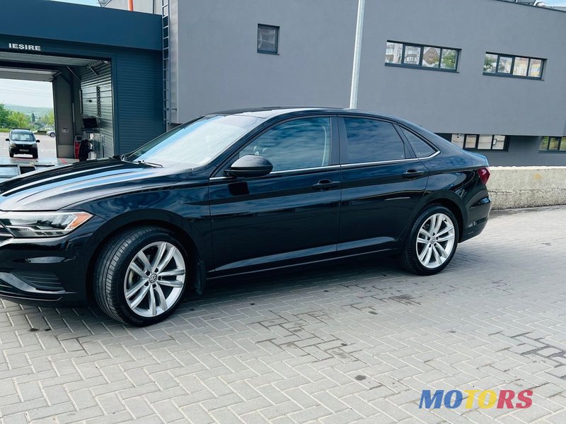 2019' Volkswagen Jetta photo #2