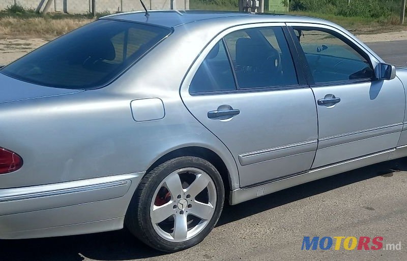 1996' Mercedes-Benz E-Class photo #4