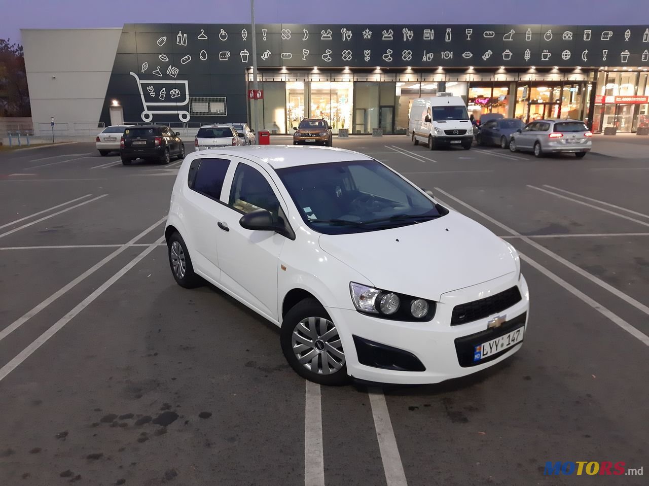 2012' Chevrolet Aveo photo #1