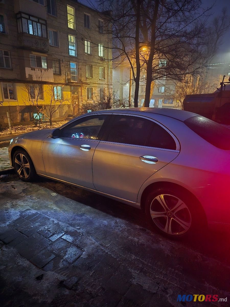 2019' Mercedes-Benz E-Class photo #6