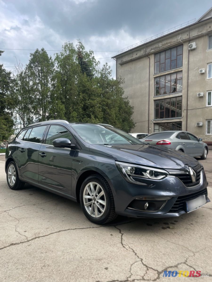 2019' Renault Megane photo #6