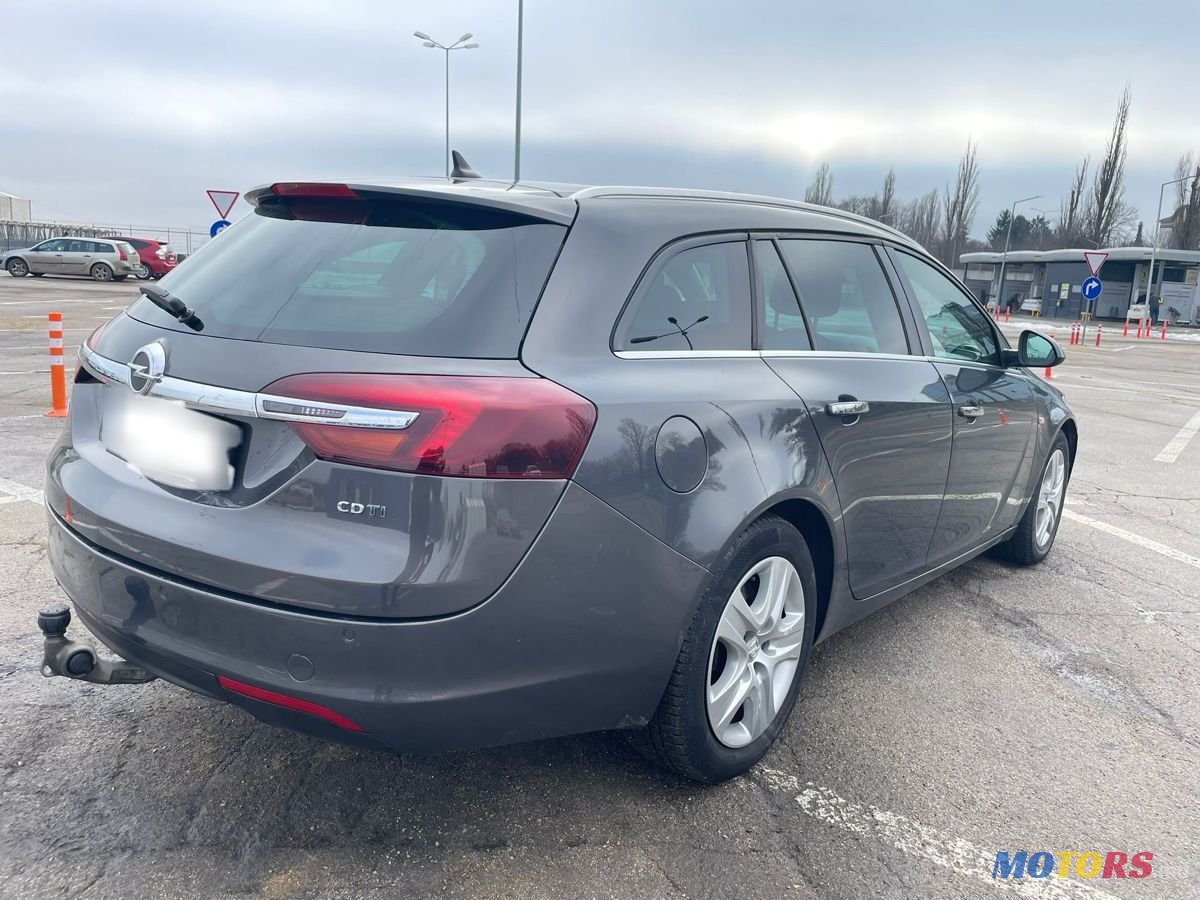 2014' Opel Insignia photo #3