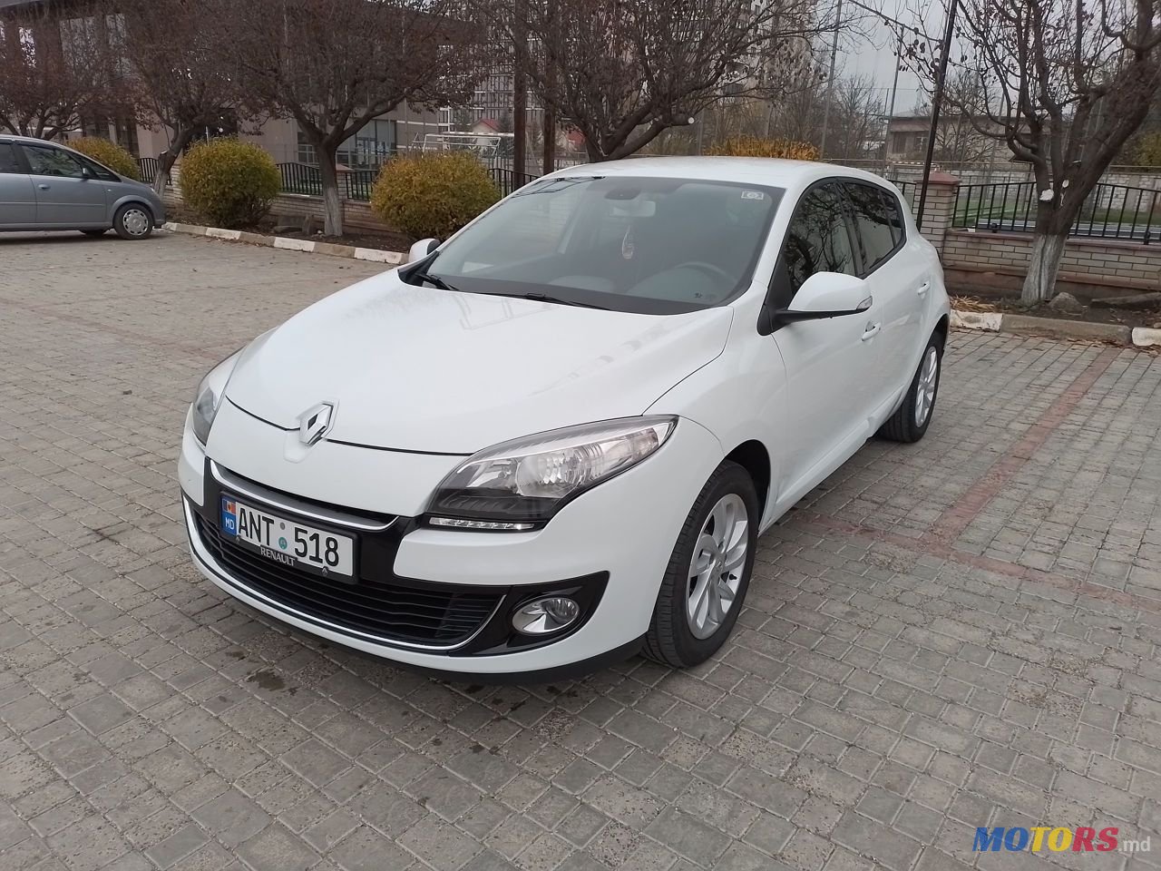 2013' Renault Megane photo #1