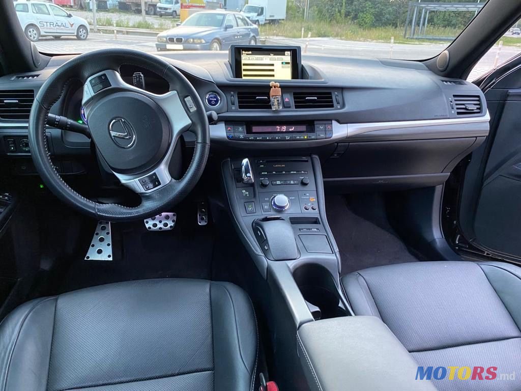 2012' Lexus Ct Series photo #4