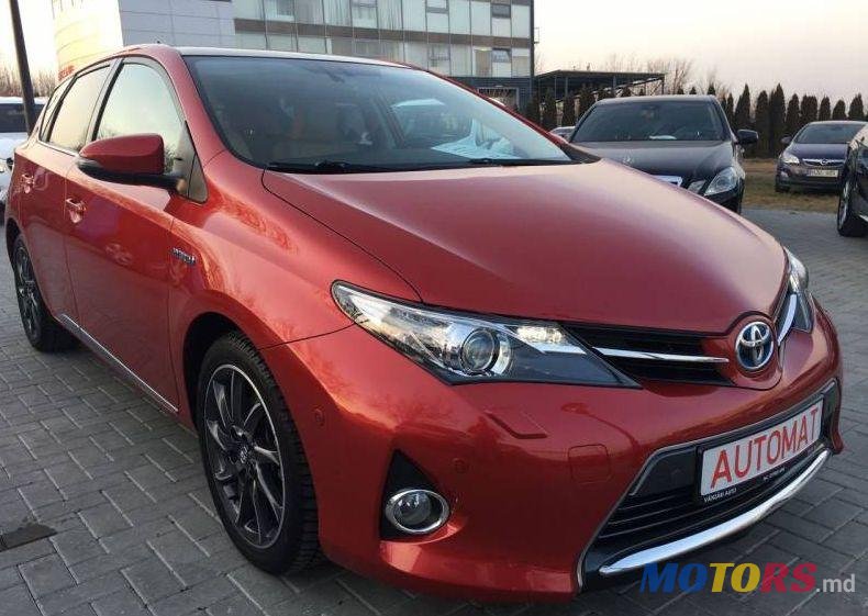 2014' Toyota Auris photo #1