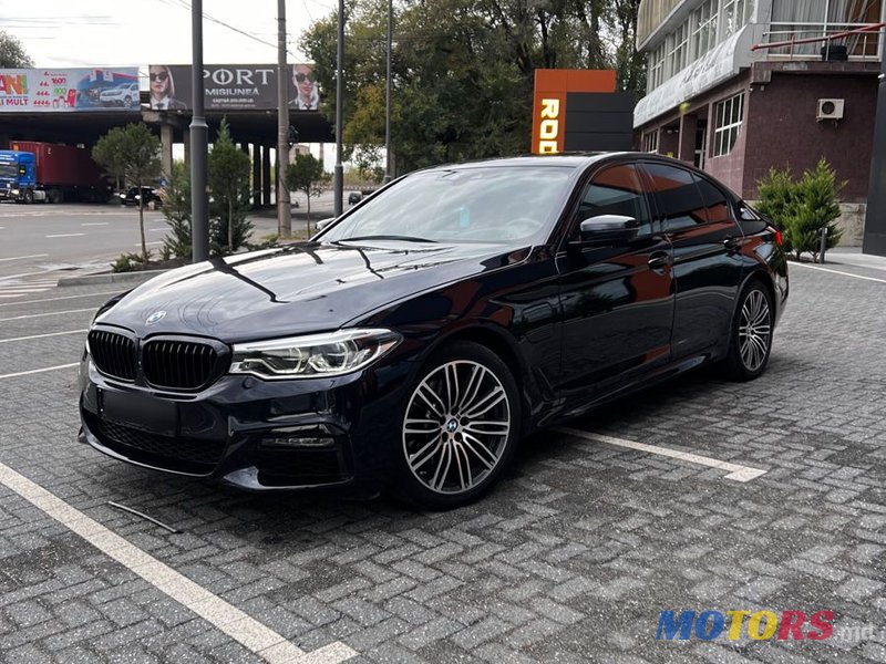 2019' BMW 5 Series photo #4